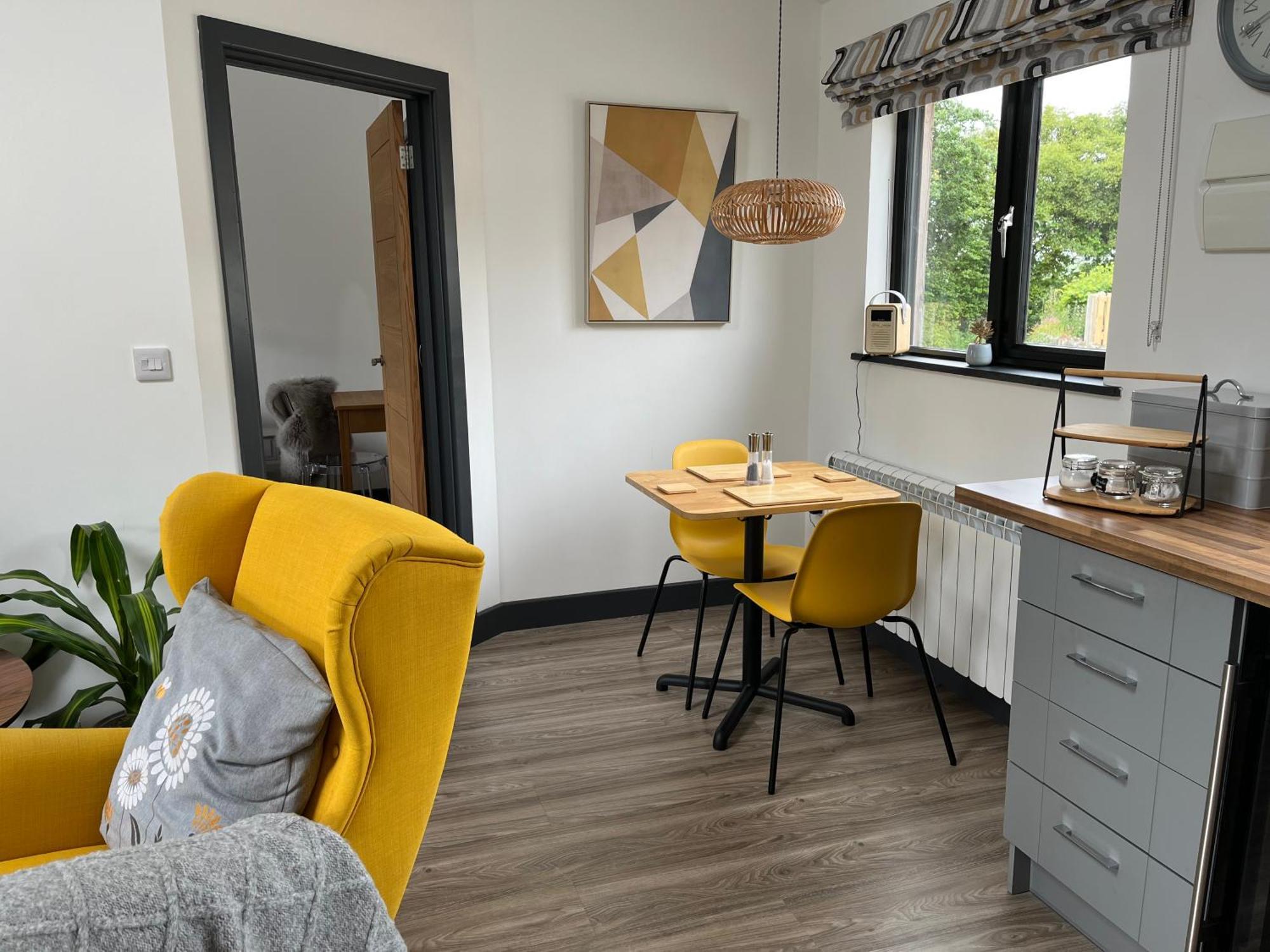 The Coop Apartment Holsworthy Luaran gambar